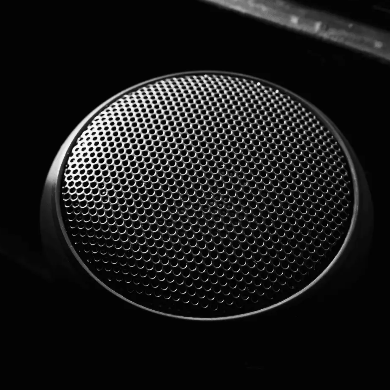 AUDIO