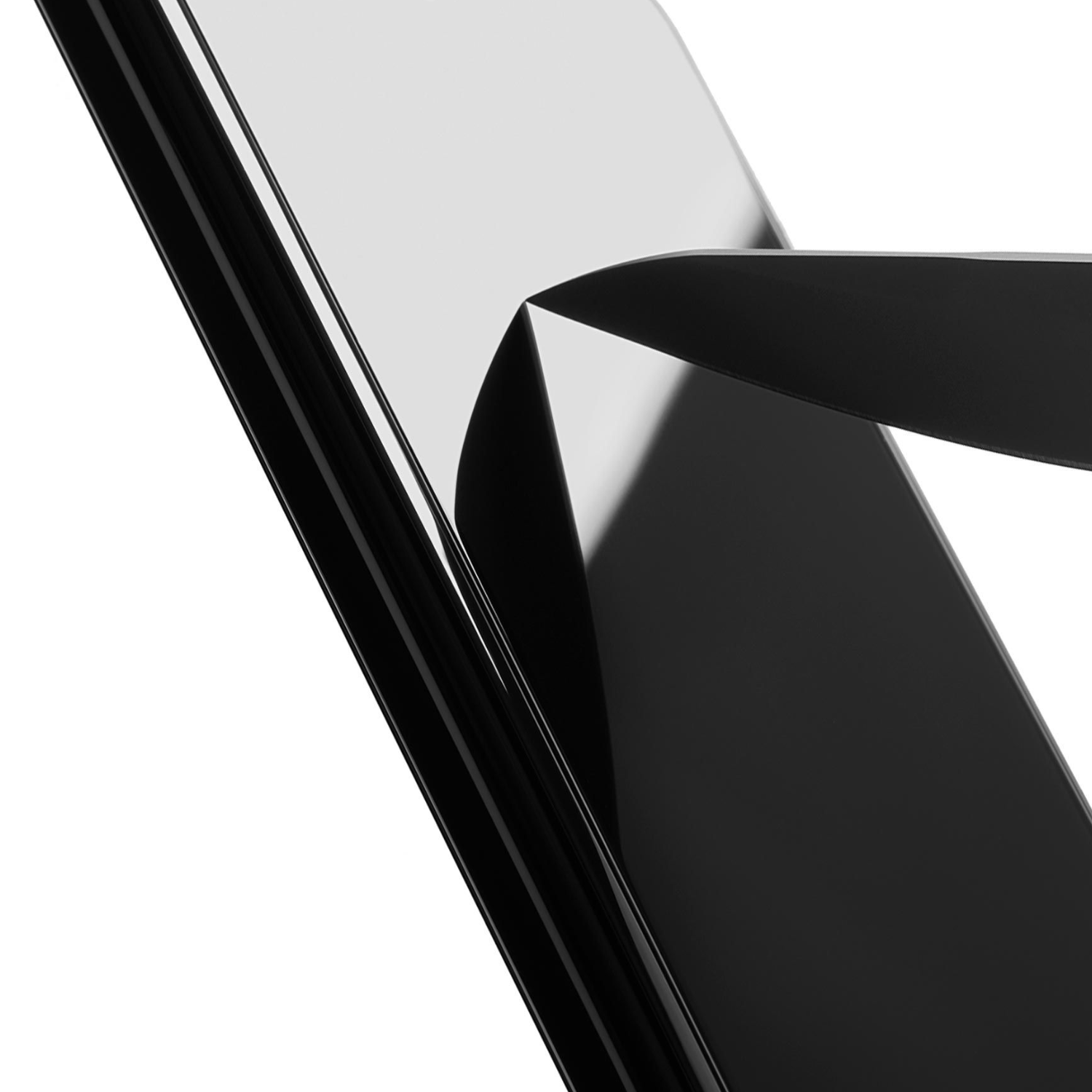 SCREEN & PROTECTORS