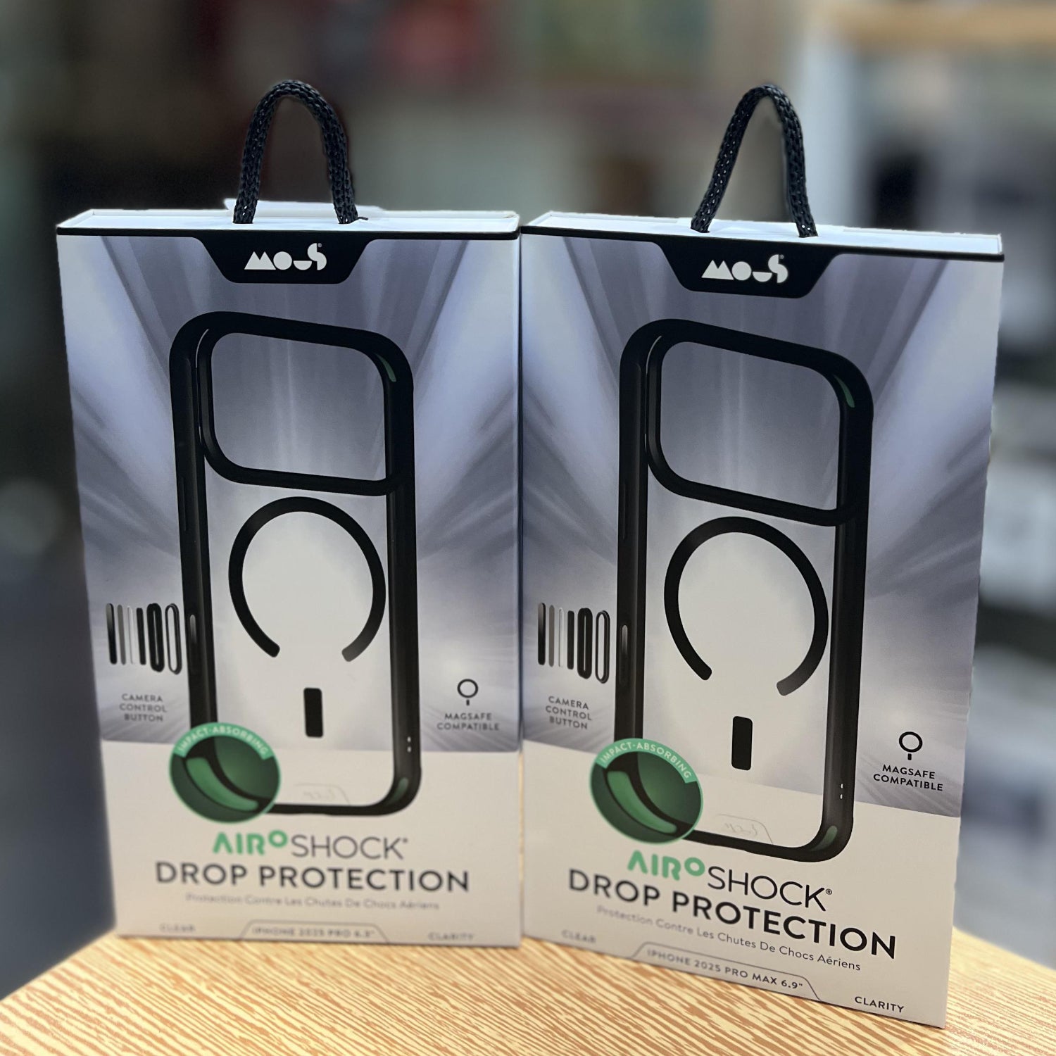 MOUS Clarity Case with Black MagSafe for iPhone 17 Pro & 17 Pro Max