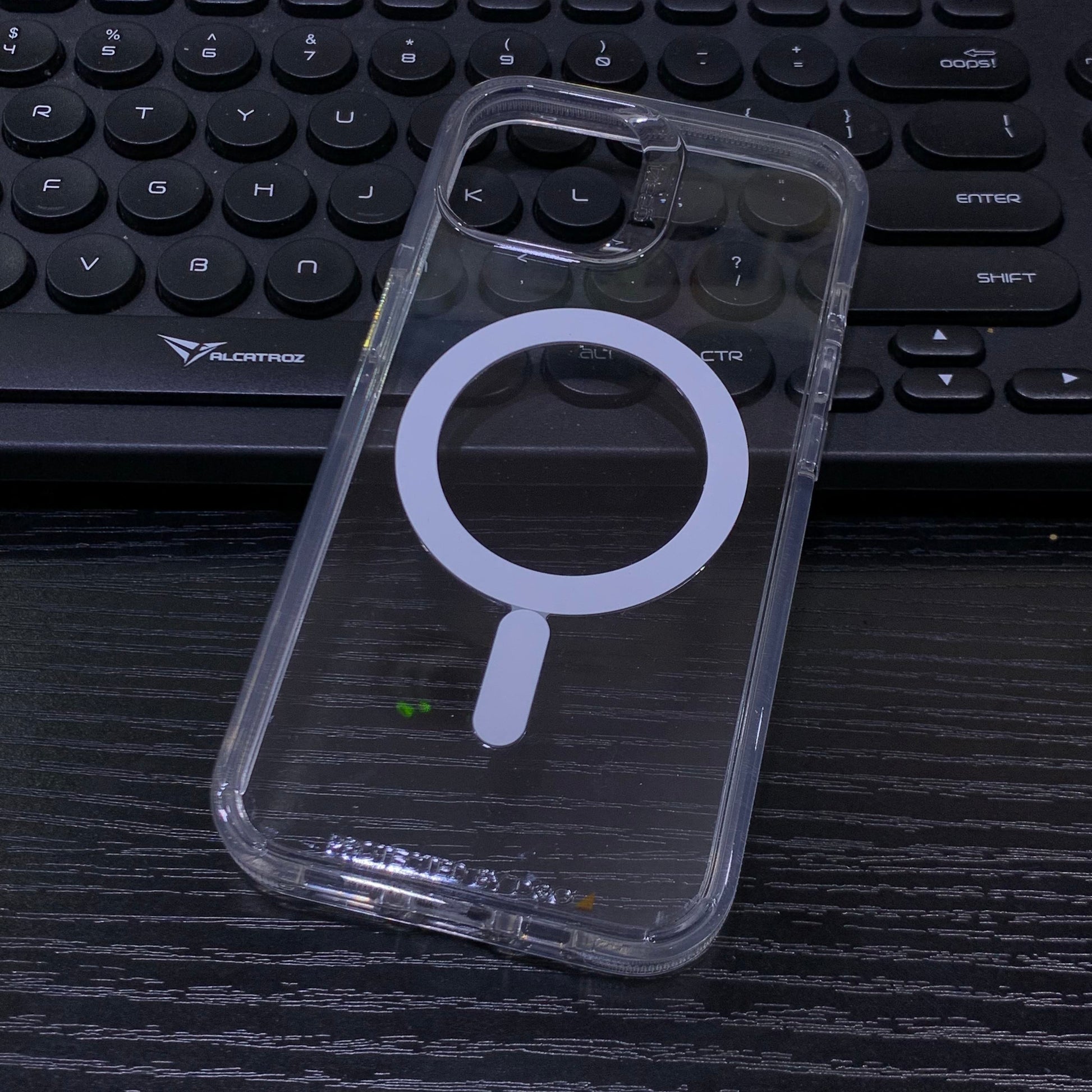 Zagg Gear 4 Crystal Palace Snap Case for iPhone 13 (Clear)