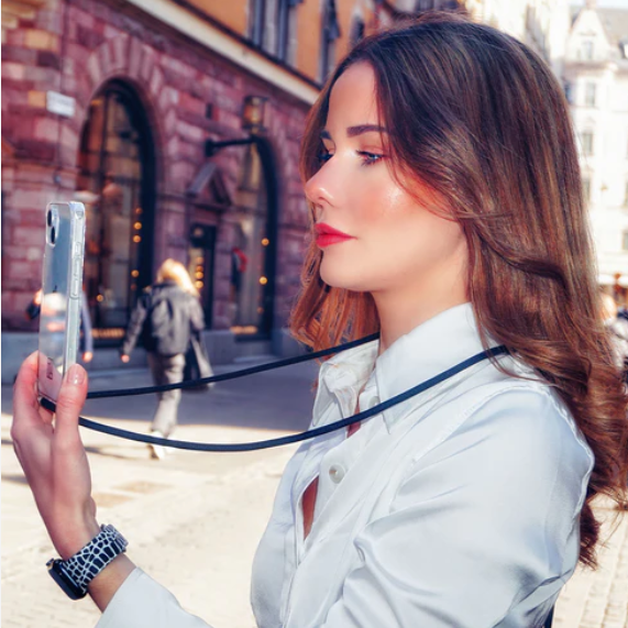 Richmond & Finch Clear Loop Case for iPhone 14 Pro/Plus/Pro Max