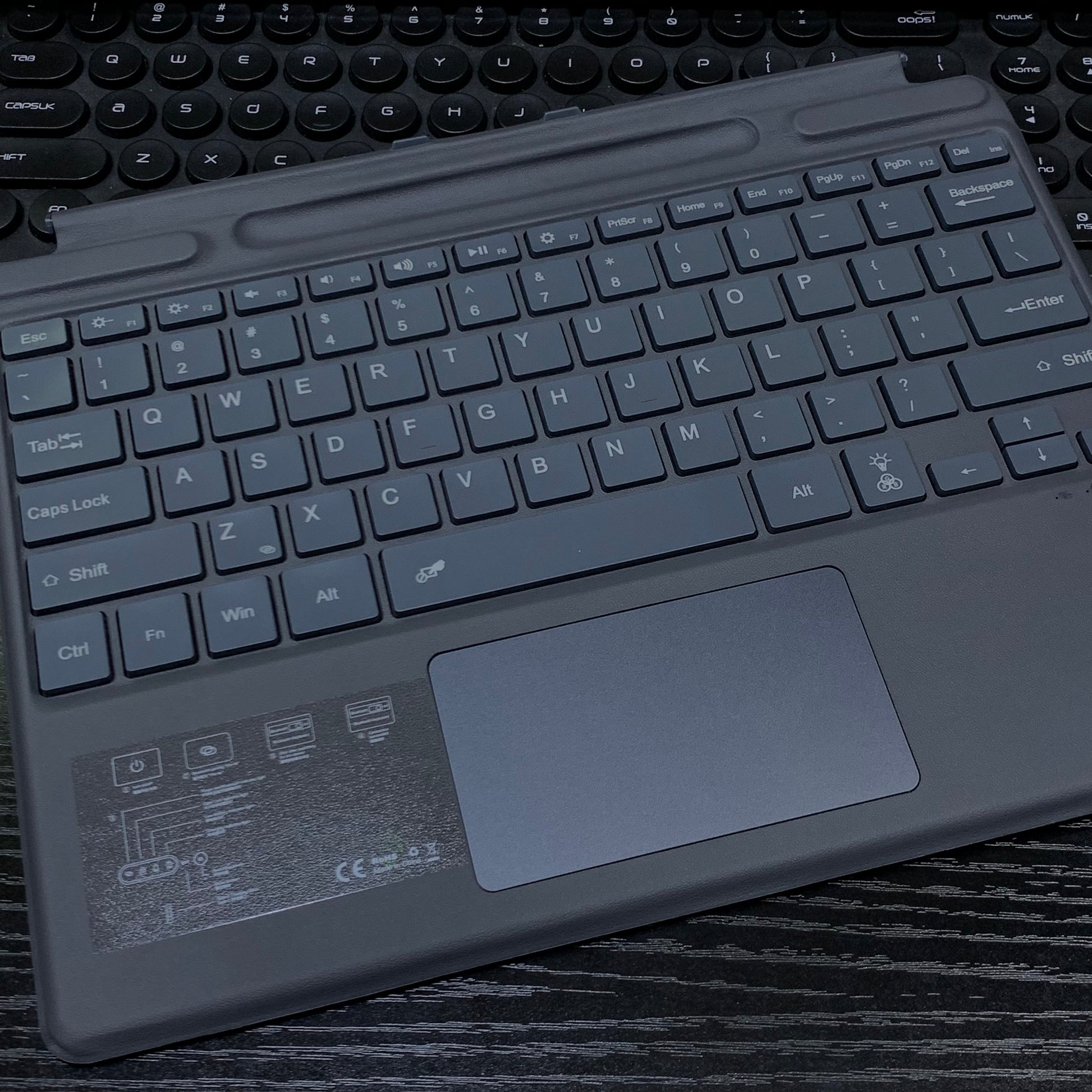 Surface Pro 8/X Keyboard with Touchpad