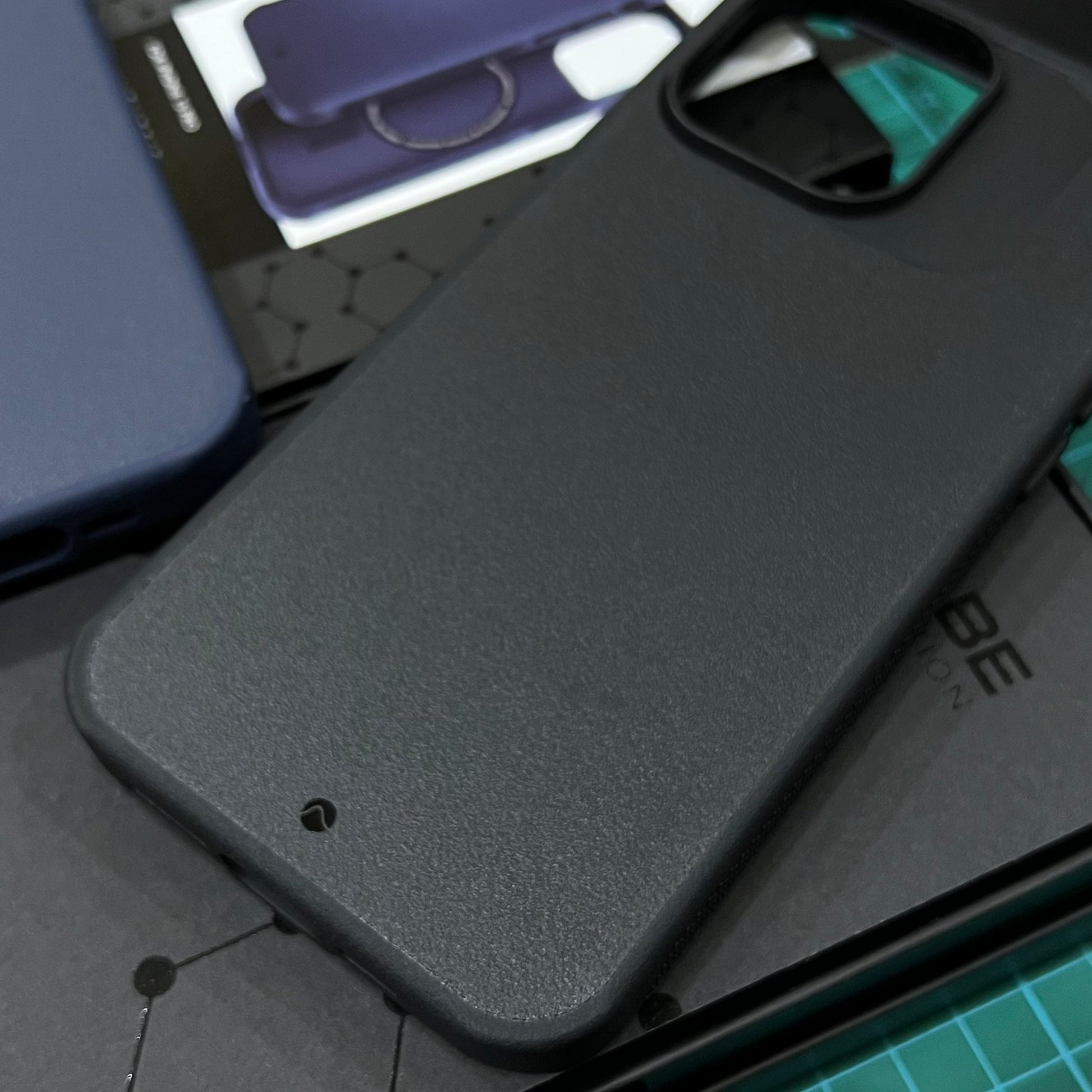 CAUDABE Synthesis Case for iP15 Pro / 15 Pro Max (3 Colours)