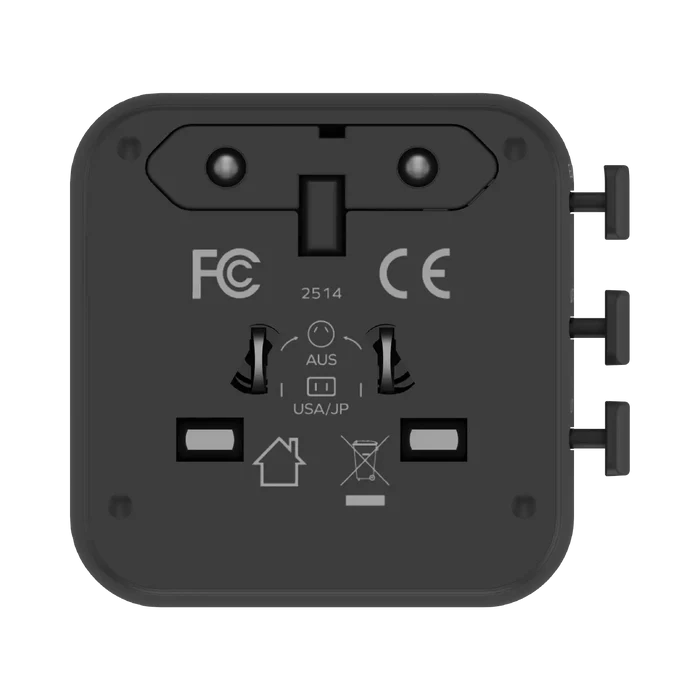 MOMAX 1-World² 20W Universal 2-Port Travel Adapter
