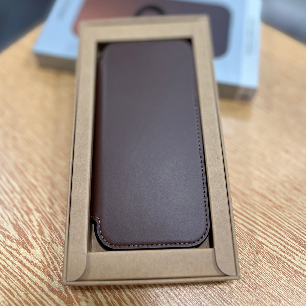 NOMAD Modern Leather Folio for iPhone 16 Pro