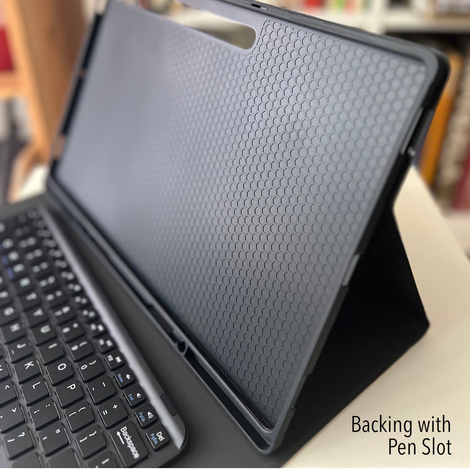 Bluetooth Keyboard with Touchpad for Tab S8 Ultra / S9 Ultra with Slim Pen Slot