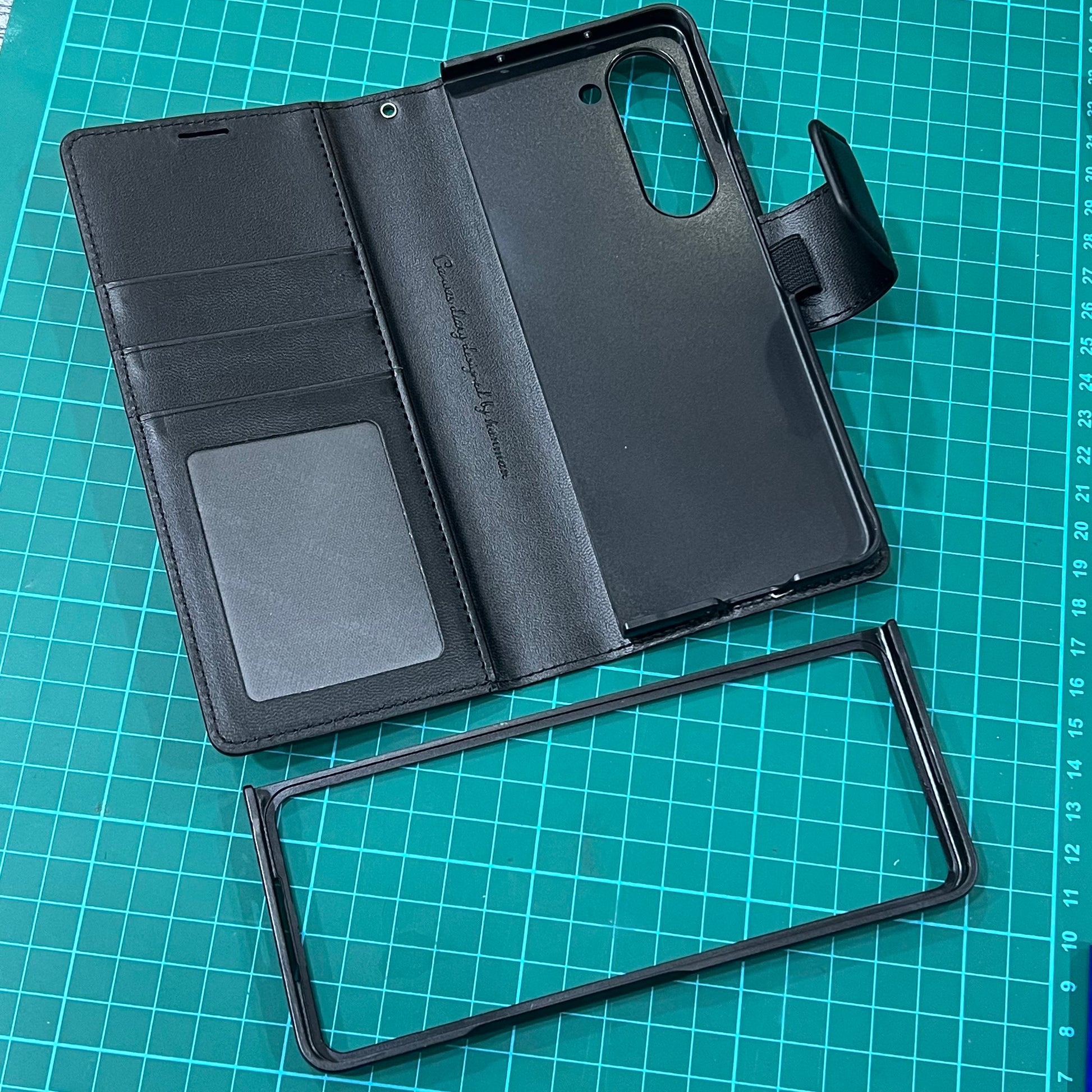 Samsung Galaxy Fold 5 Case (2 Colours)