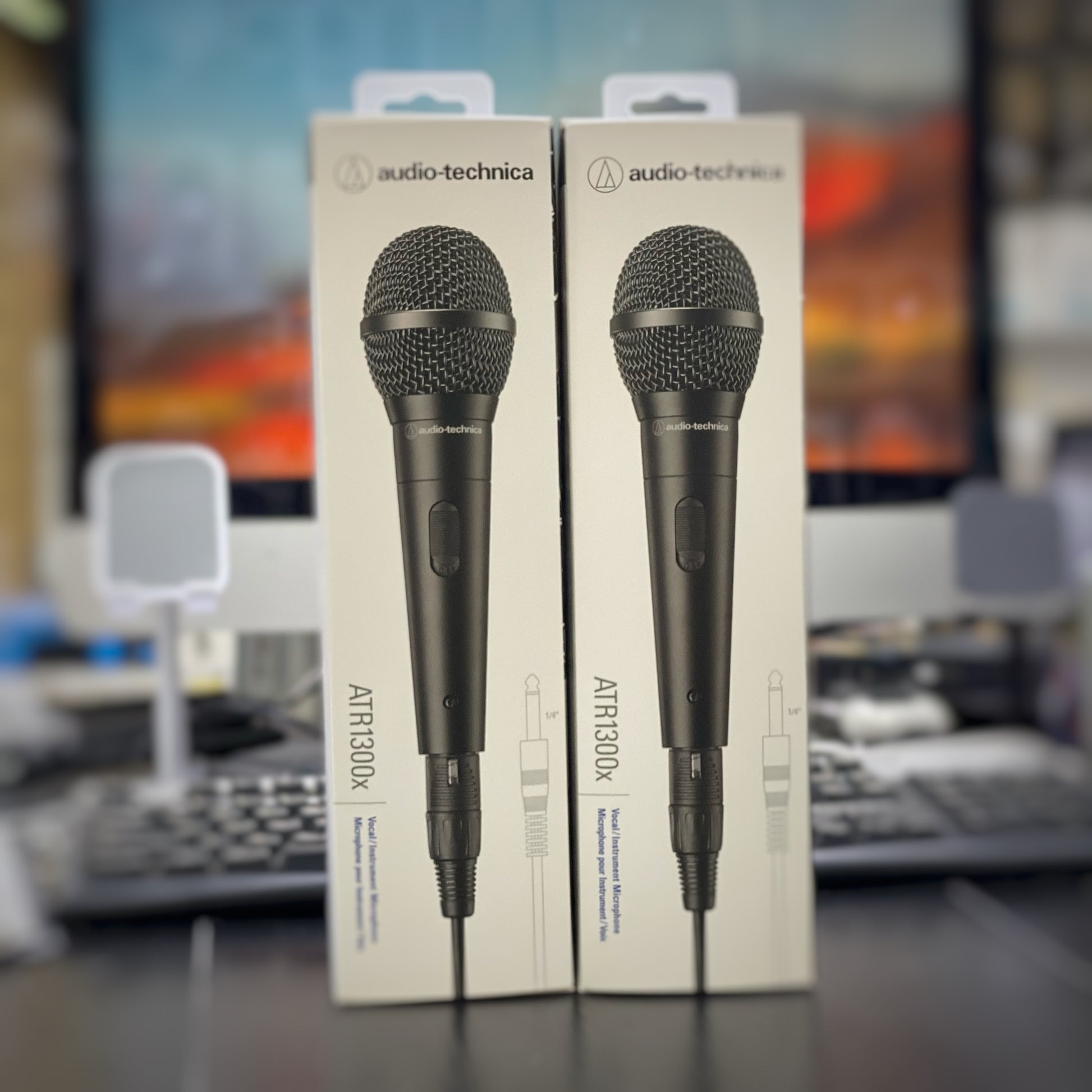 Audio Technica ATR1300X Unidirectional Dynamic Vocal/Instrument Microphone