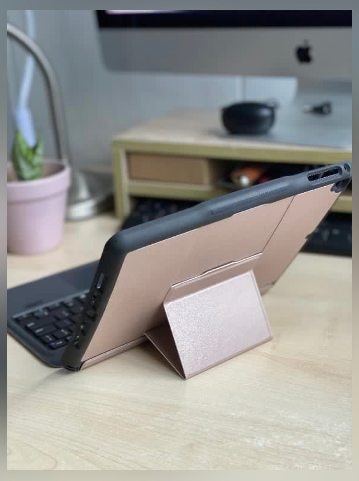 Detachable Keyboard Touchpad Case iPad Pro 10.5/ iPad Gen 7 / Gen 8 / Gen 9 / Air 3 (10.5")