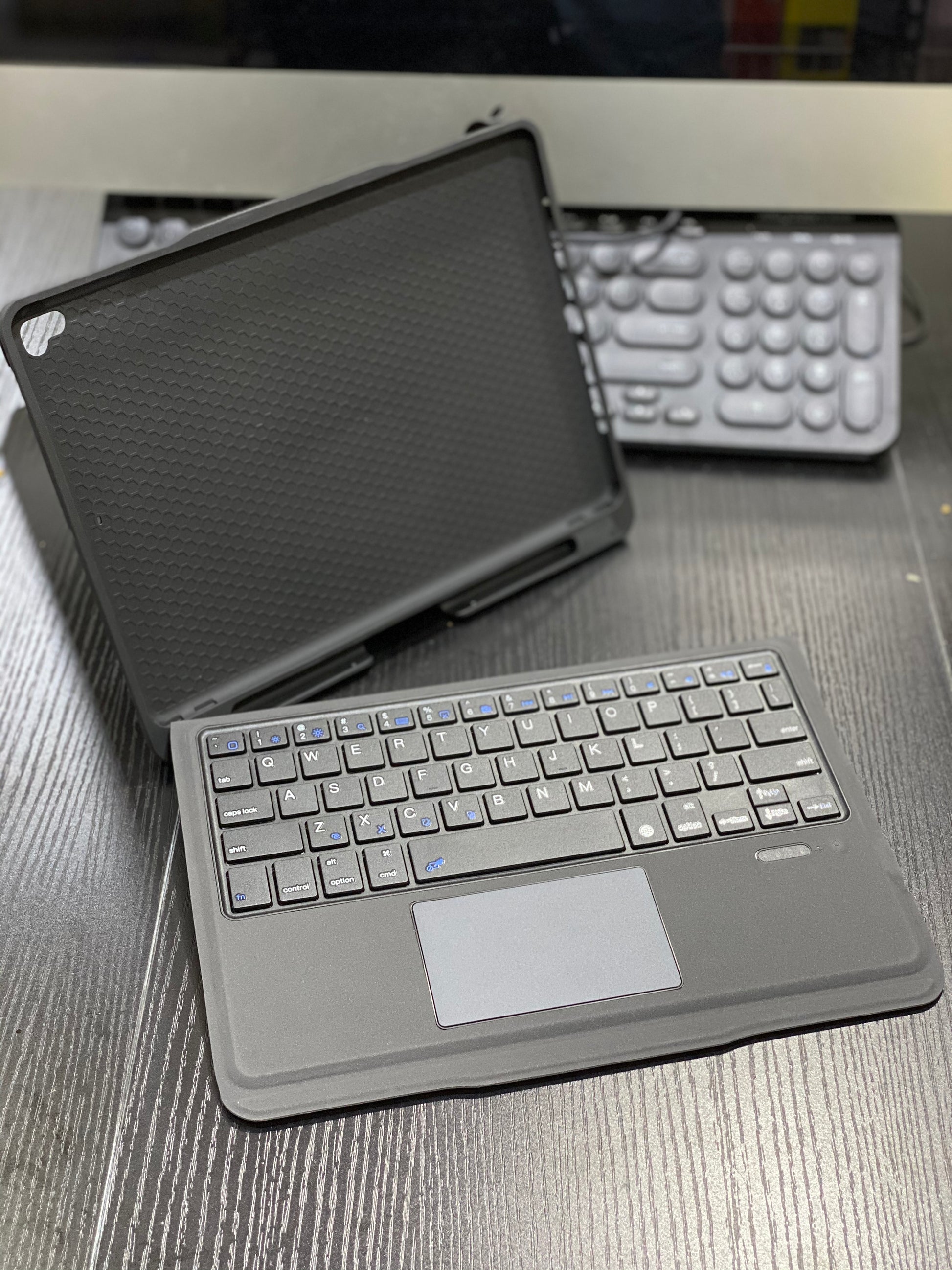 Touch Pad & Keyboard Case for iPad Pro 9.7" /Air 1&2/Gen 5&6 (Rose Gold / Black)