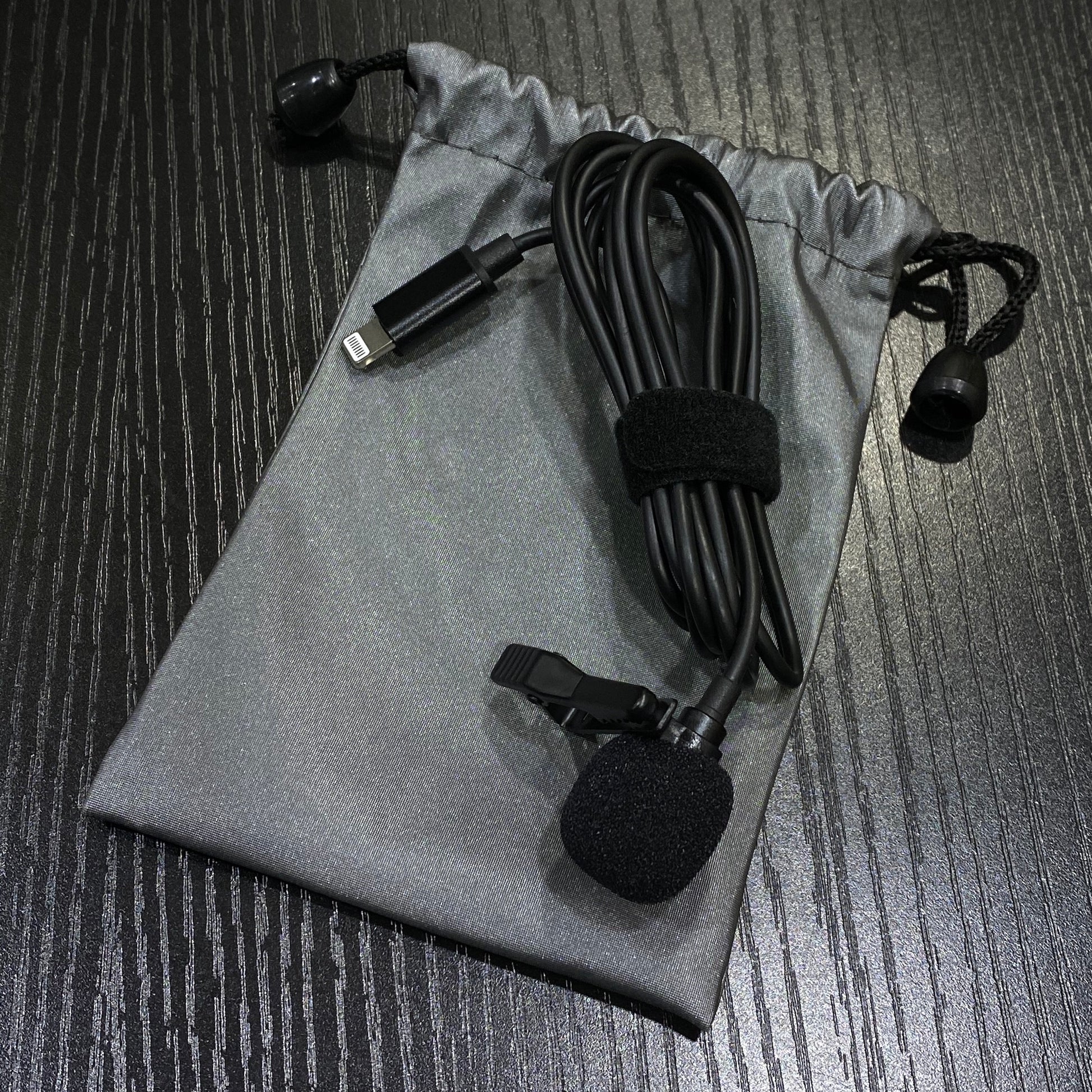 Lavalier Microphone (Lightning / USB-C / 3.5mm Jack)