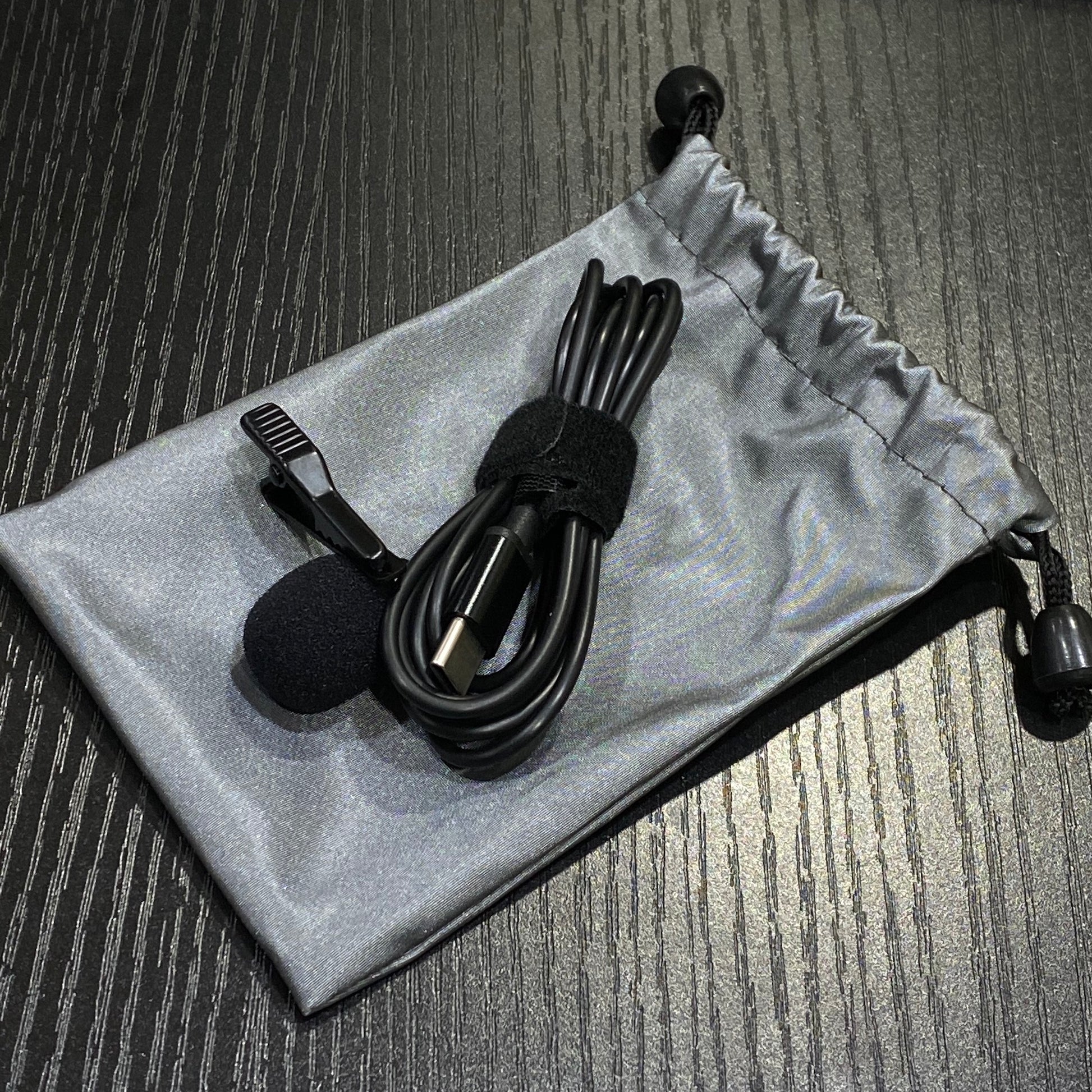 Lavalier Microphone (Lightning / USB-C / 3.5mm Jack)