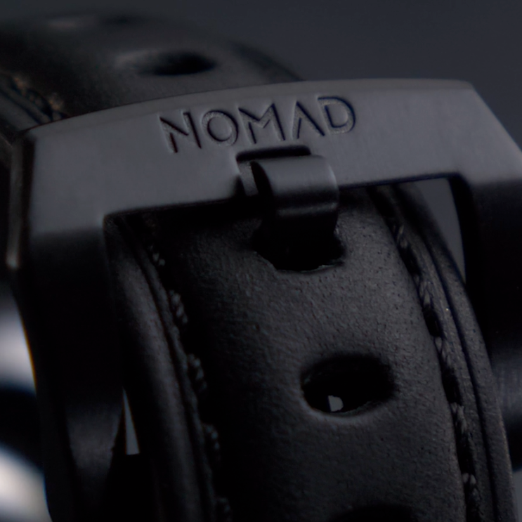 Nomad Traditional Strap for Apple Watch (42/44mm) - 2 Colours